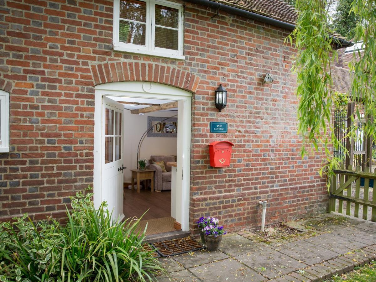 Weir Cottage Maidstone Esterno foto